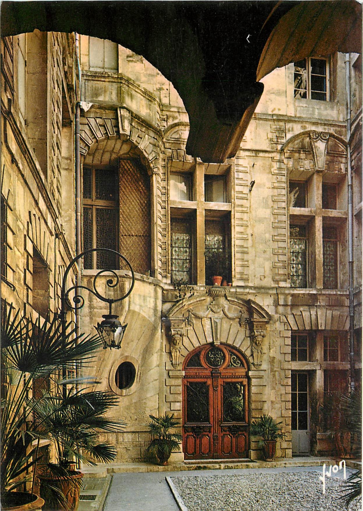 CPSM Montpellier (Heraul) l'Hotel de Sarret dut de la Coquille (XVII et XVIIIe s)