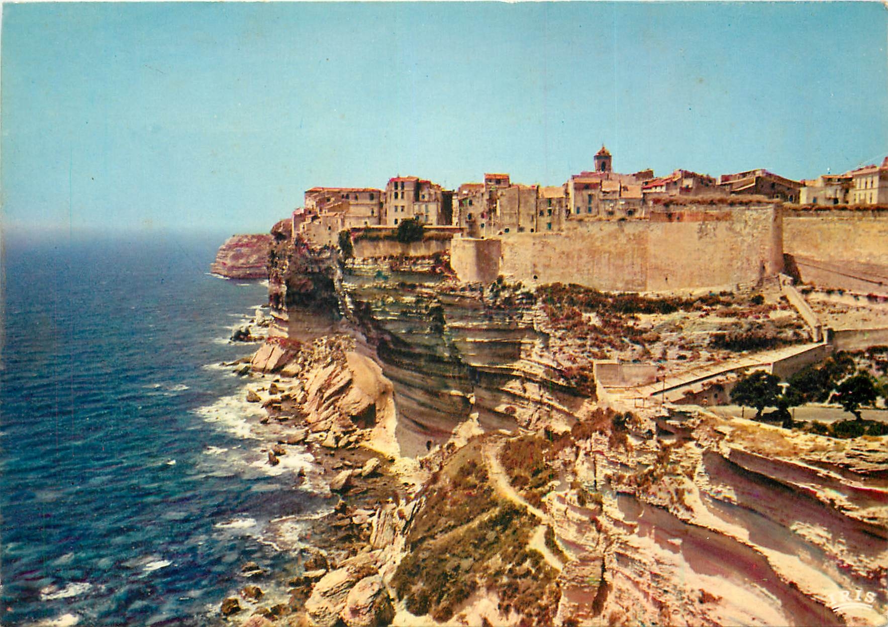 CPSM Bonifacio La haute ville entouree de remparts