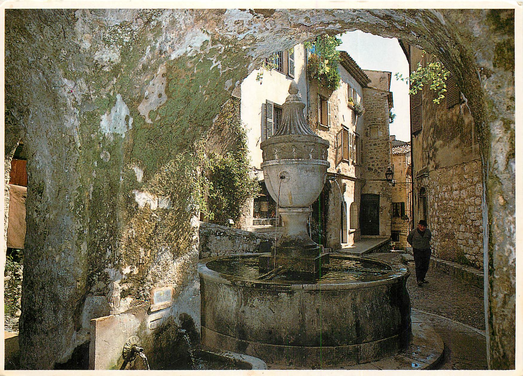 CPSM Cote d'Azur Saint Paul de Vence Place du Marche