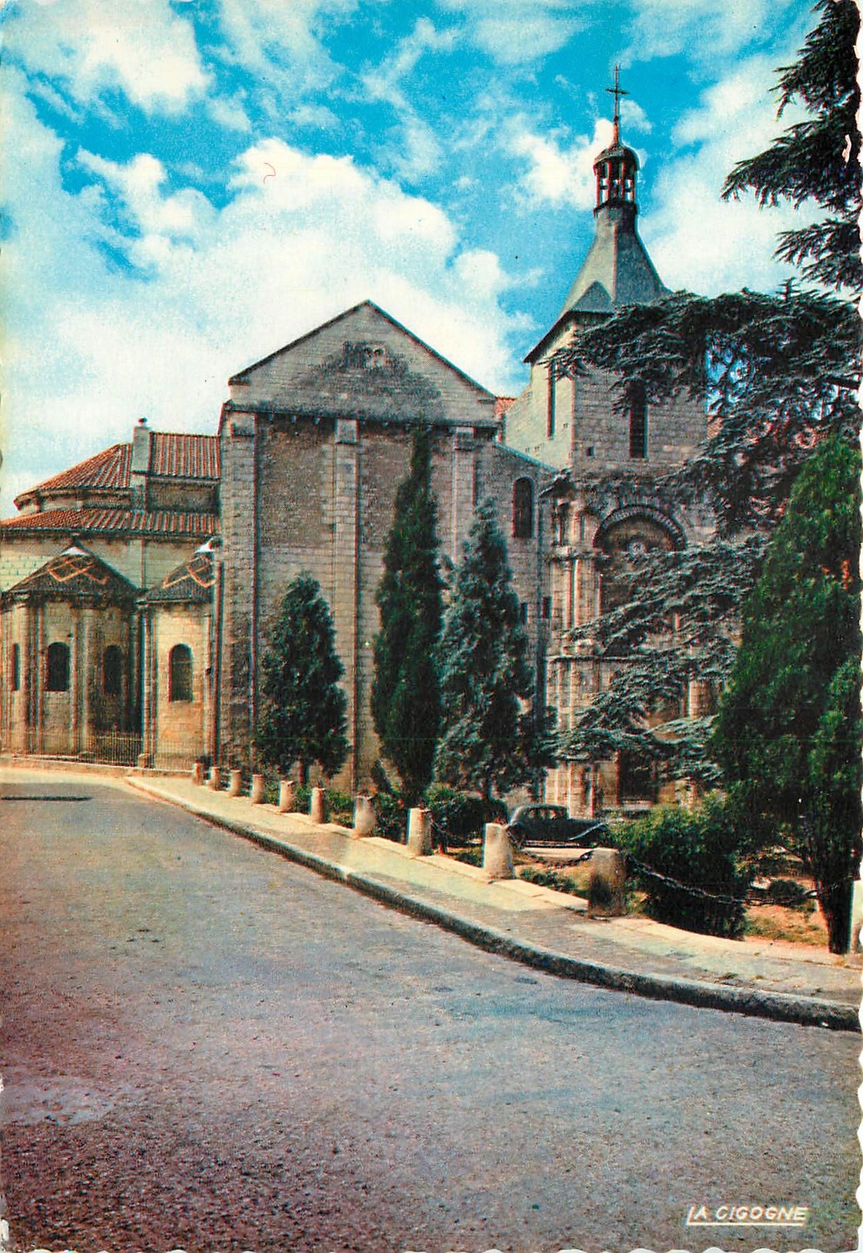 CPSM Poitiers (Vienne) Eglise Saint Hilaire le Grand (Xe XIe s)