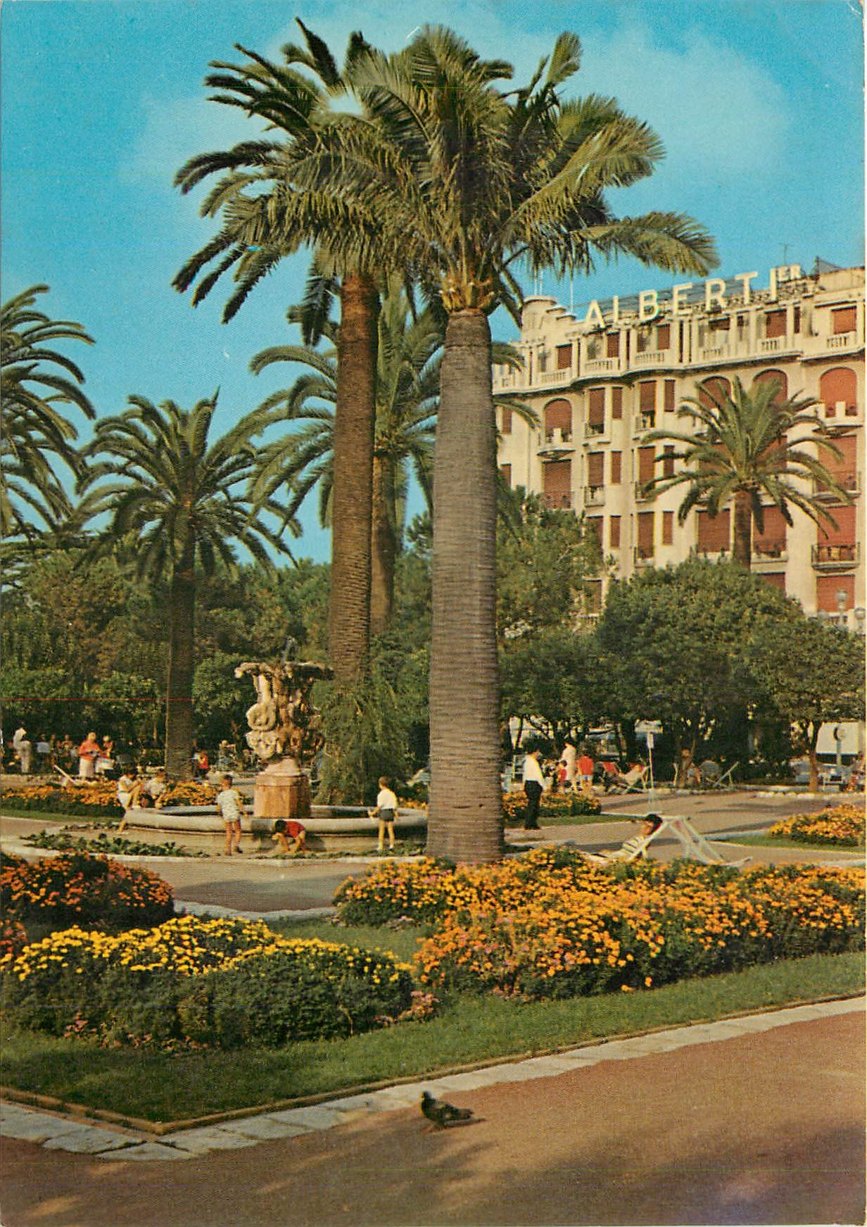 CPSM Nich Jardins et Hotel Albert Ier