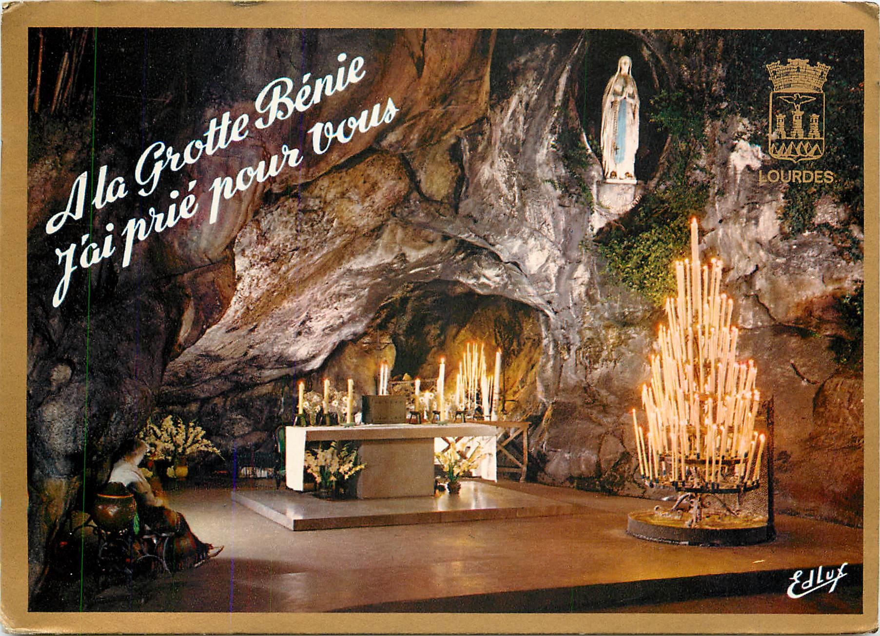 CPSM Lourdes La Grotte Miraculeuse