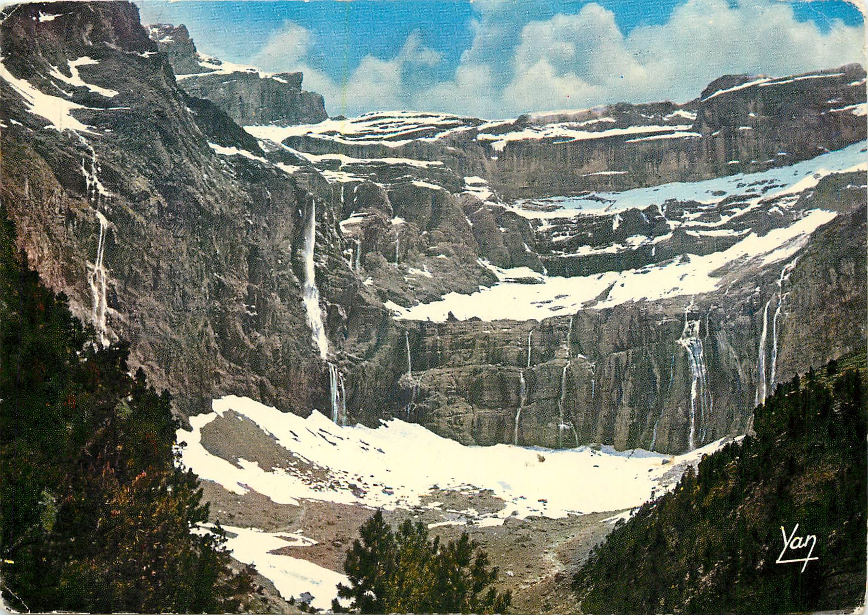 CPSM Nos Belles Pyrenees Gavarnie (Hautes Pyrenees) Le fond du Cirque