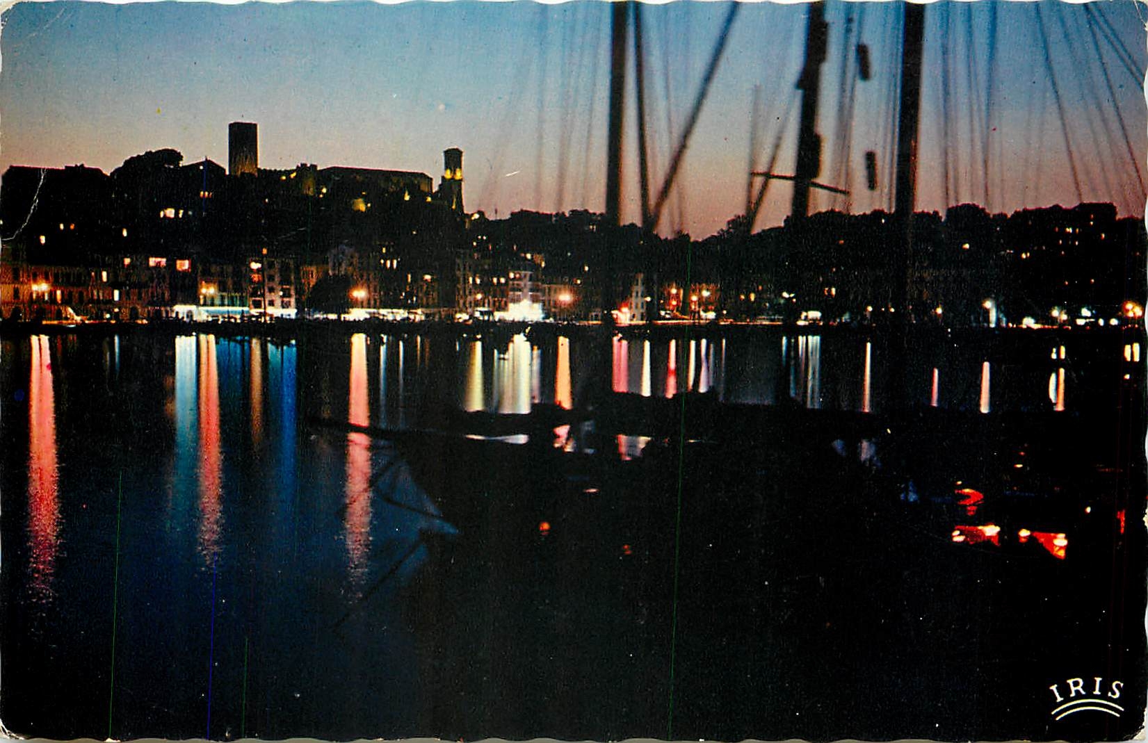 CPSM Reflets de la Cote d'Azur Cannes (A M) La nuit