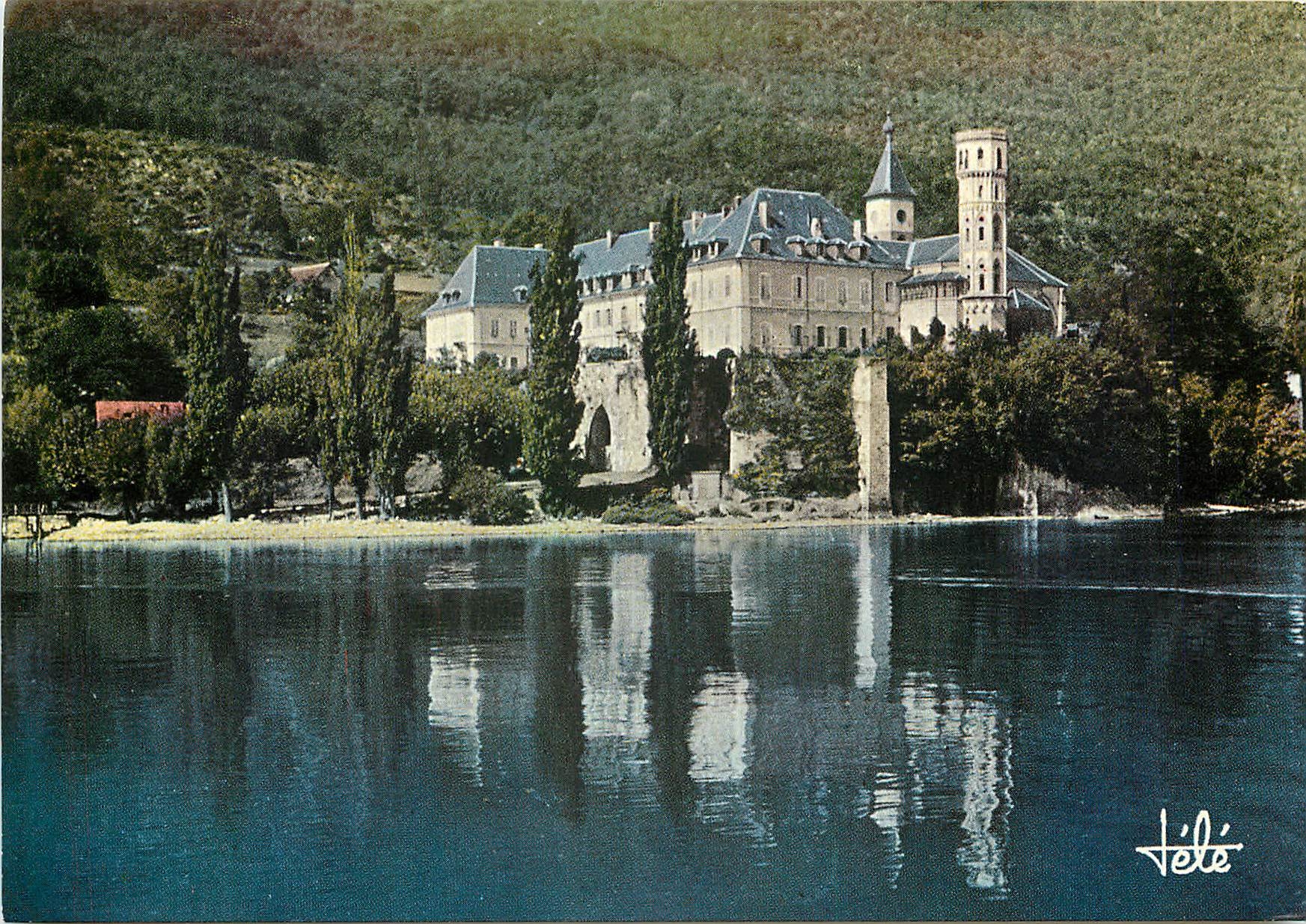 CPSM Lac du Bourget Abbaye d'Hautecombe Fondee par Saint Bernard vers 1125