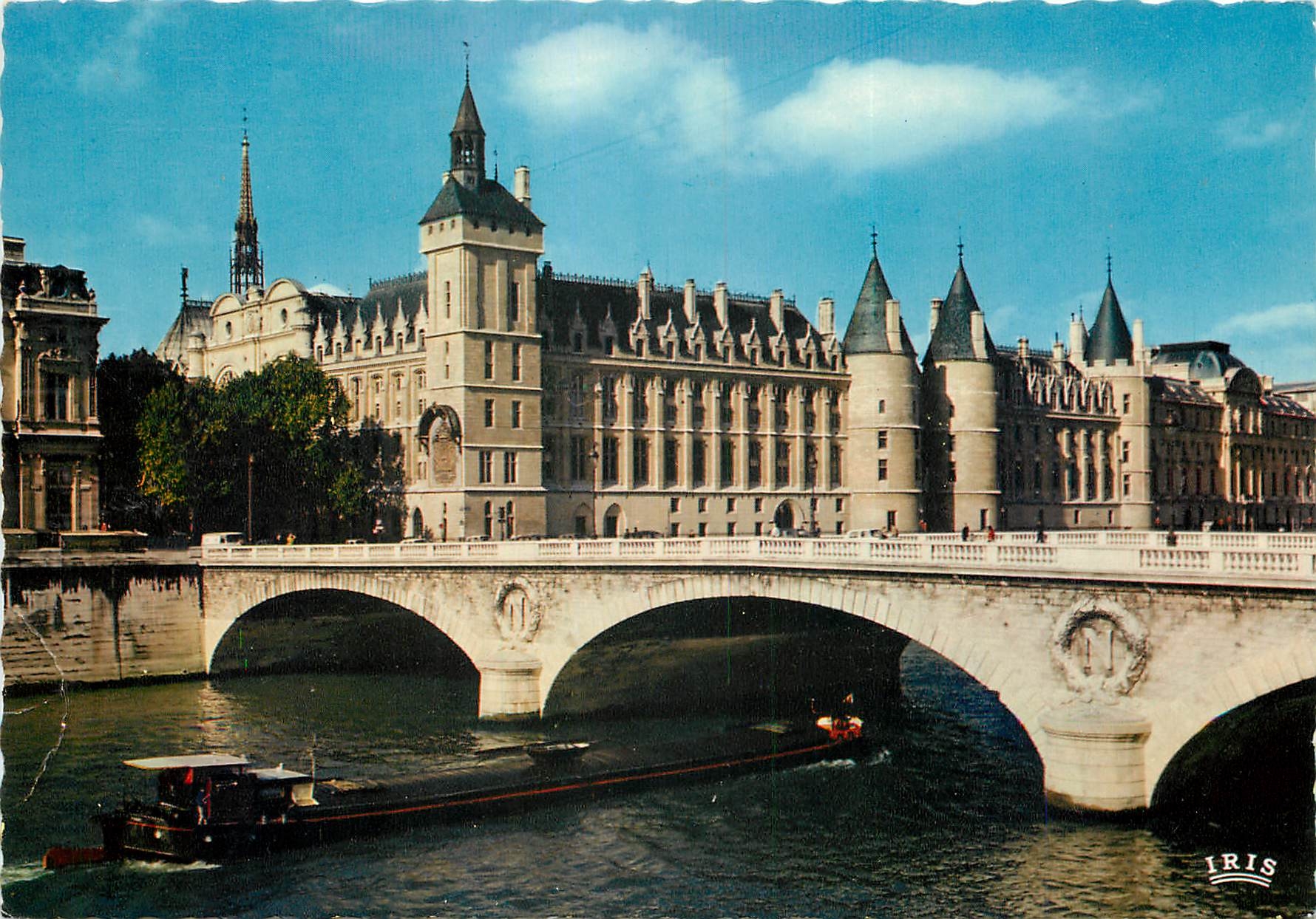 CPSM Paris la Conciergerie