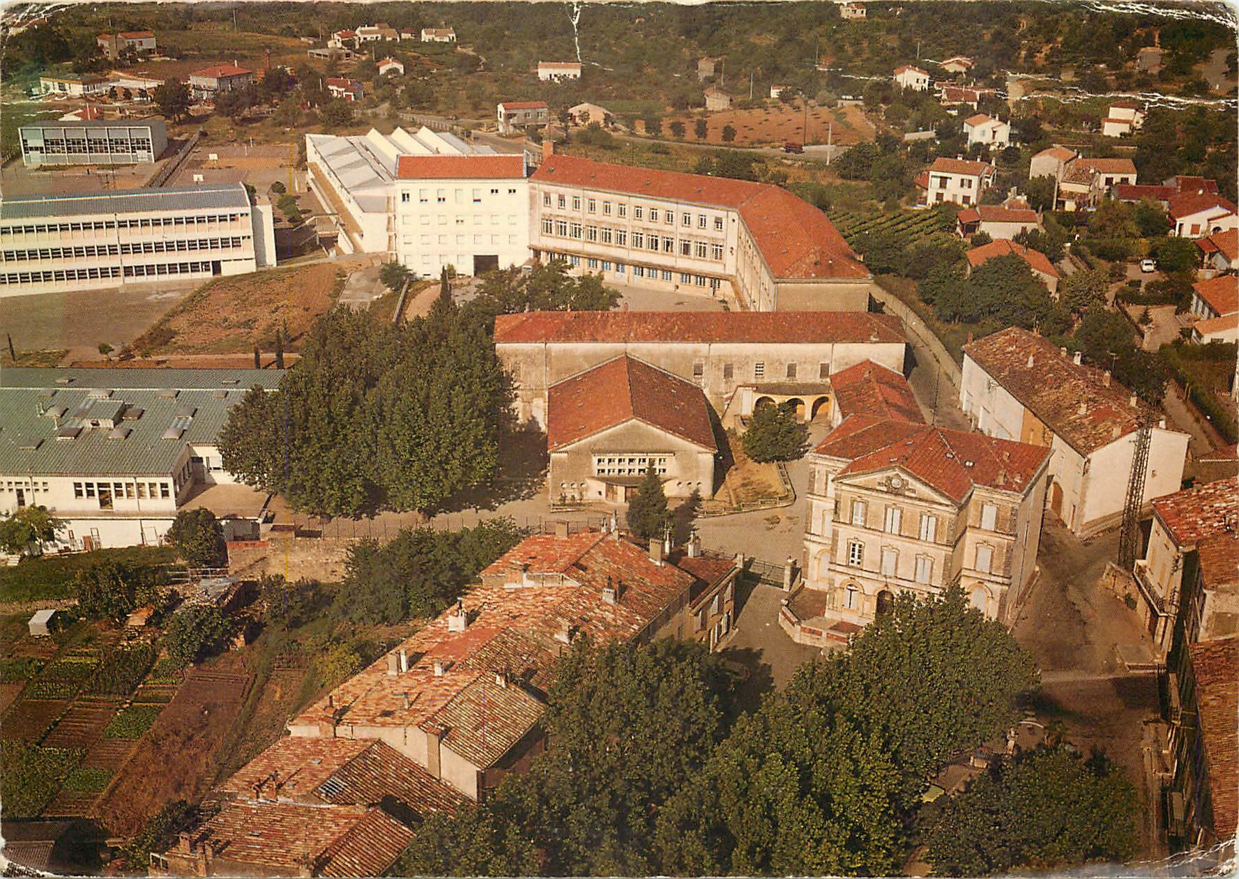 CPSM Lycee de Lorgues et ces Annexe Ancienne E P S fonde en 1874 vue generale Lorgues