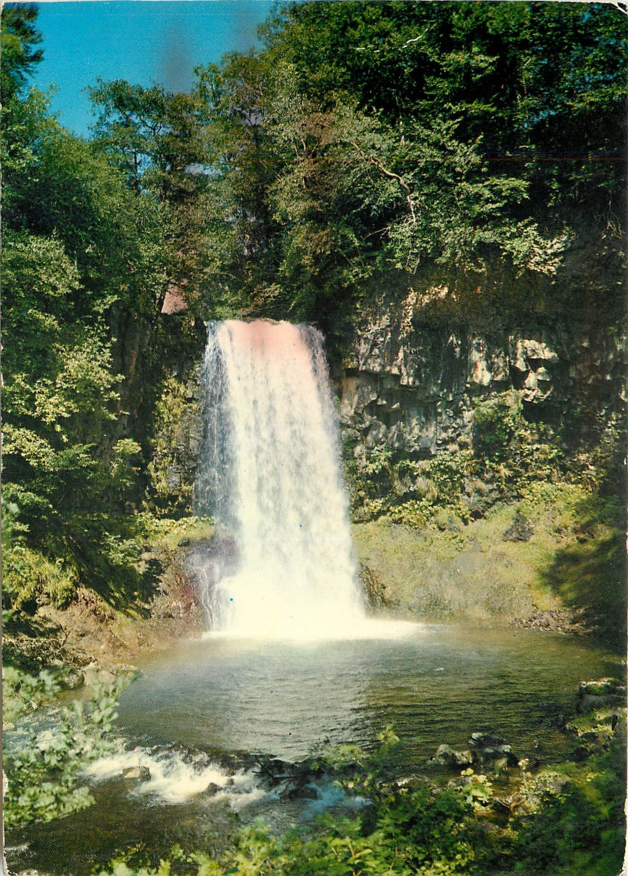 CPSM Cascade en Montagne
