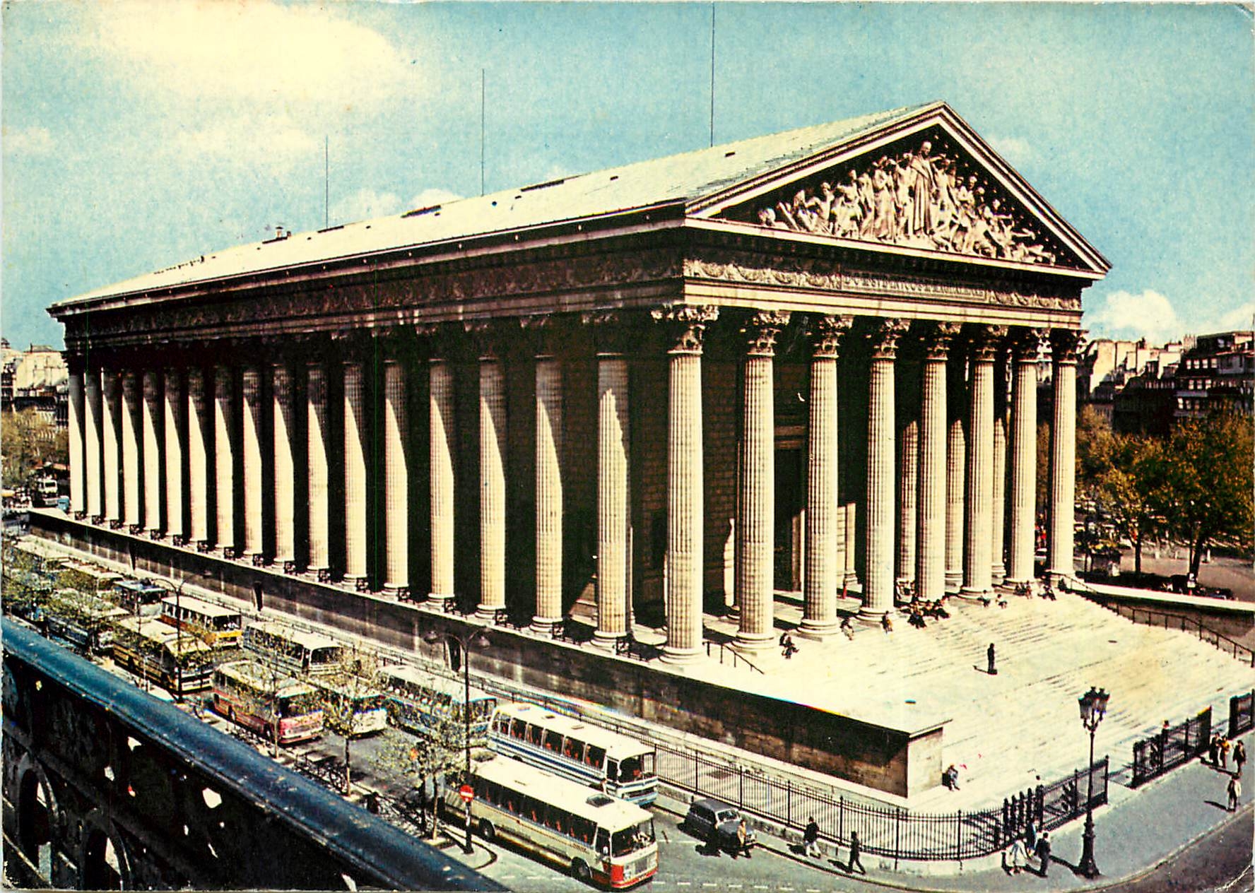 CPSM Paris L'eglise de la Madeleine