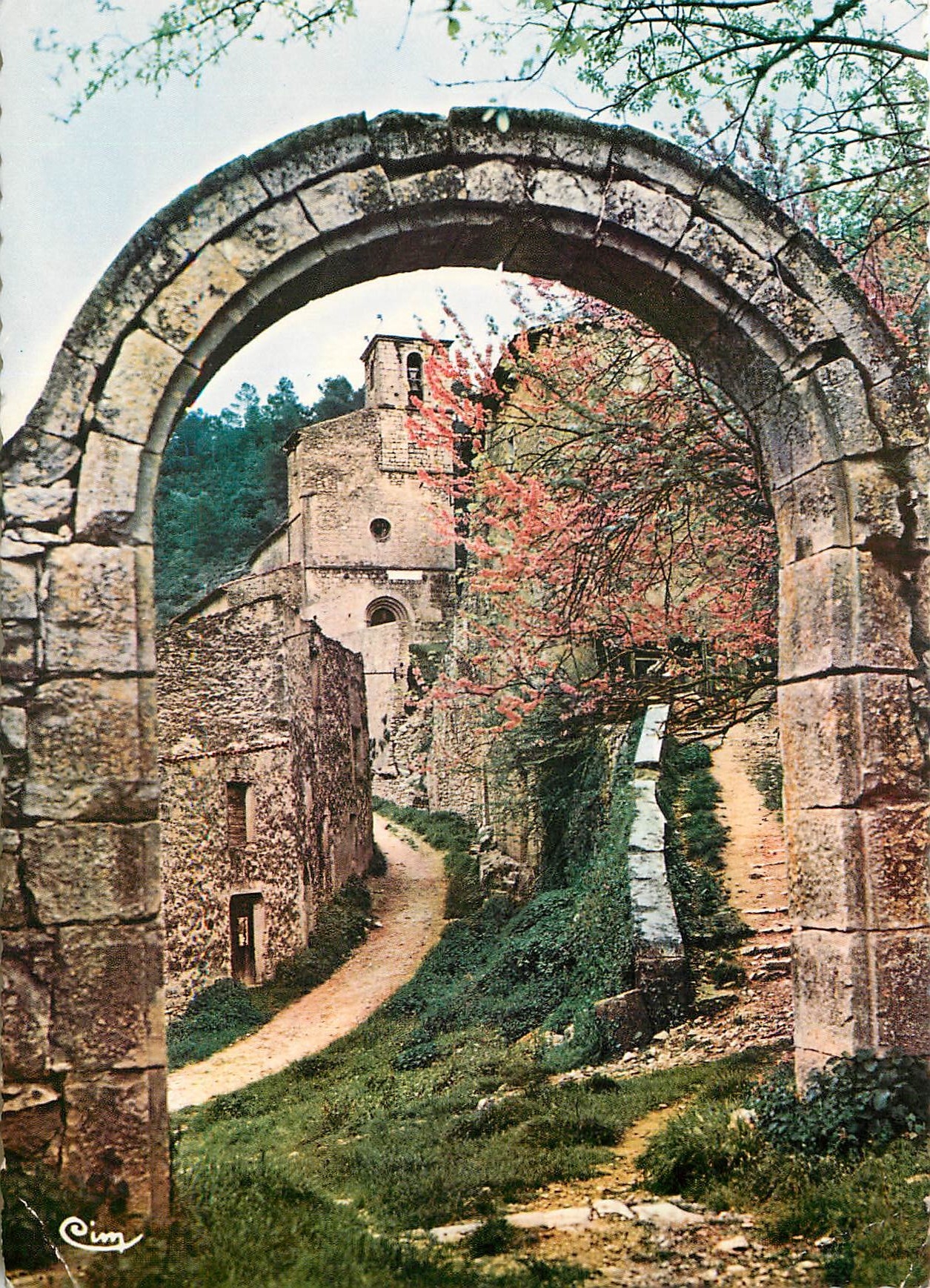 CPSM Entrecasteau Portail mediaval Eglise du XIIe s