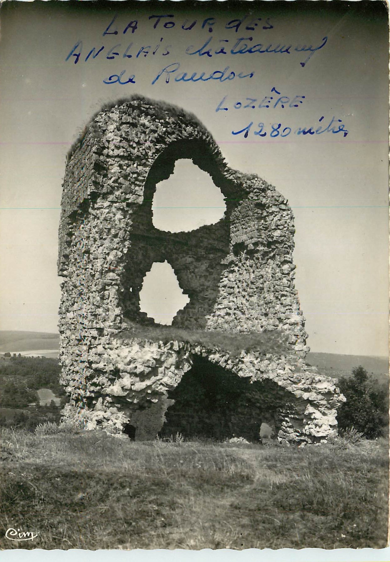 CPSM Chateauneuf de Randon (Lozere) Alt 1280 m Ruines de la Tour des Anglais