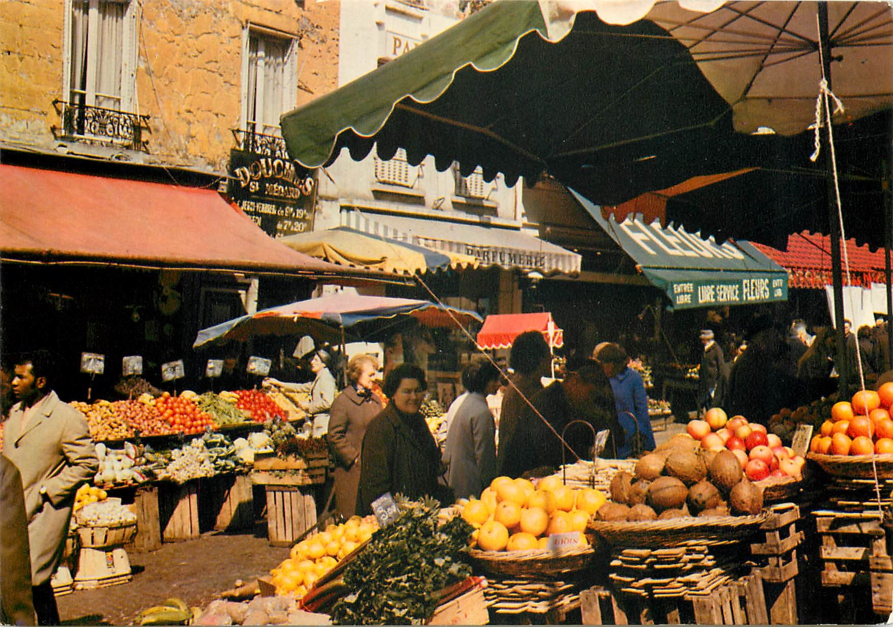 CPSM Paris le Marche de la rue Mouffetard
