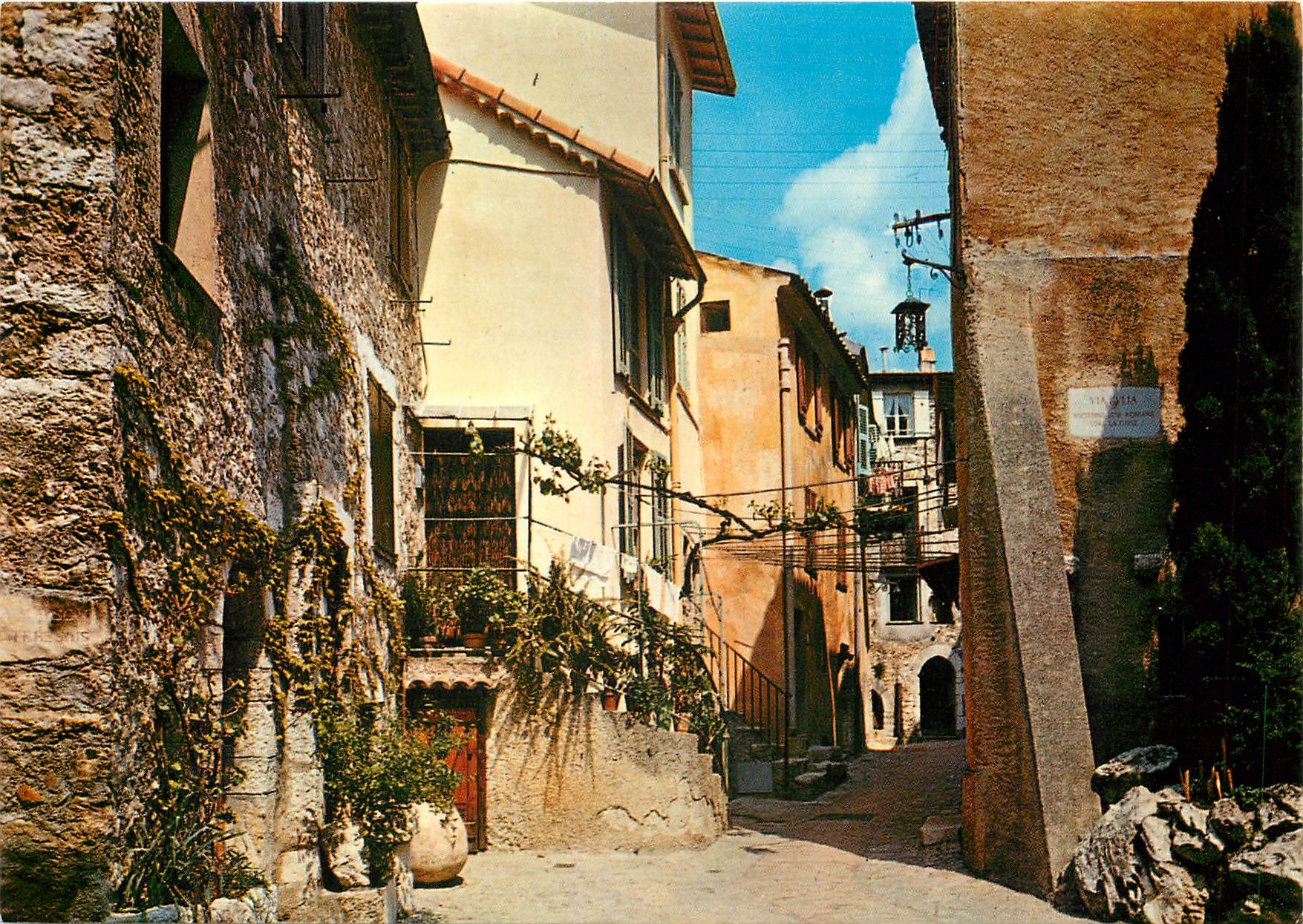 CPSM La Cote d'Azur et ses Villages Pittoresque Vieille rue de la Turbie