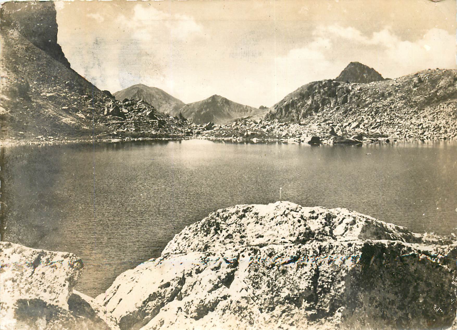 CPSM La Suisse Nicoise St Martin Vesubie (A M) alt 950 m le lac Negre (2315 m)