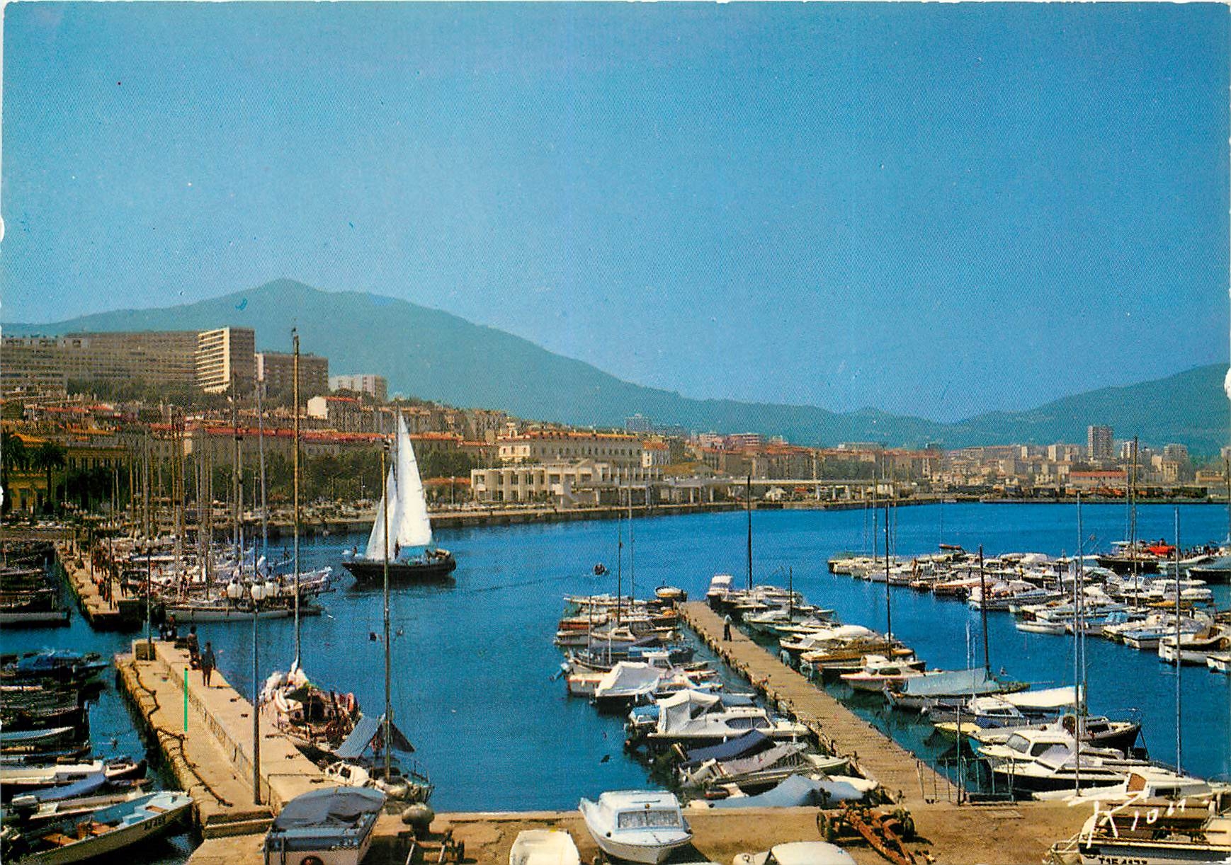 CPSM Ajaccio Port de Plaisance