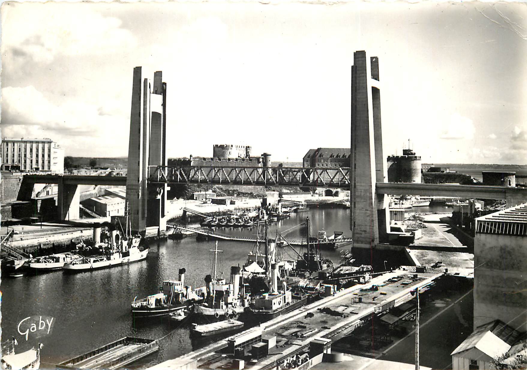 CPSM Brest (Finistere) Le Pont Ascenseur de Recouvrance