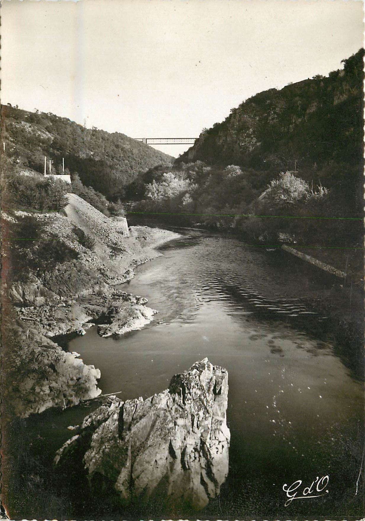 CPSM L'Auvergne Gorges de la Sioule aux Fades