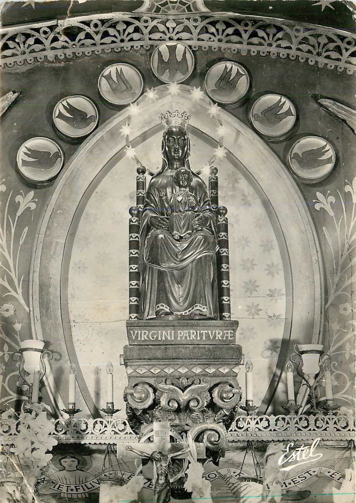 CPSM La Cathedrale de Chartres Crypte N D de Sous Terre