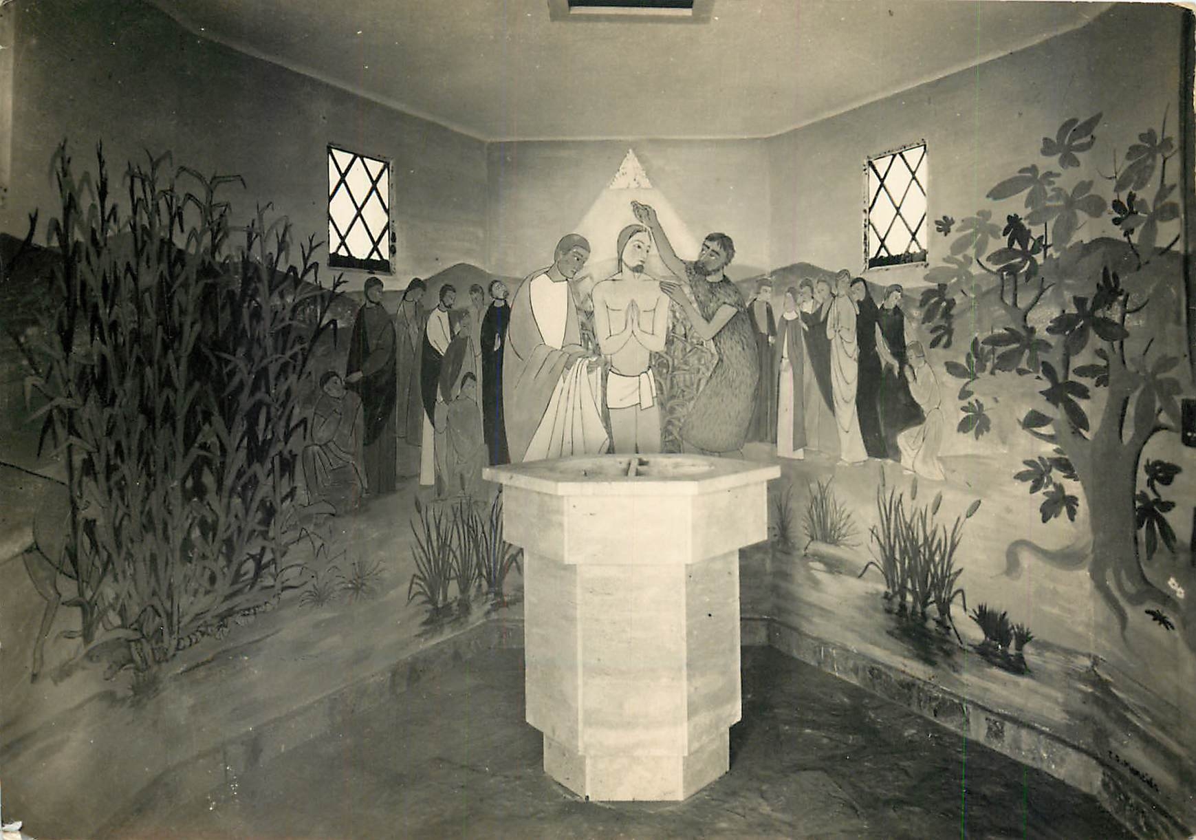 CPSM Les Calanques des Issambres (Var) Interieur de l'Eglise Le Baptistere