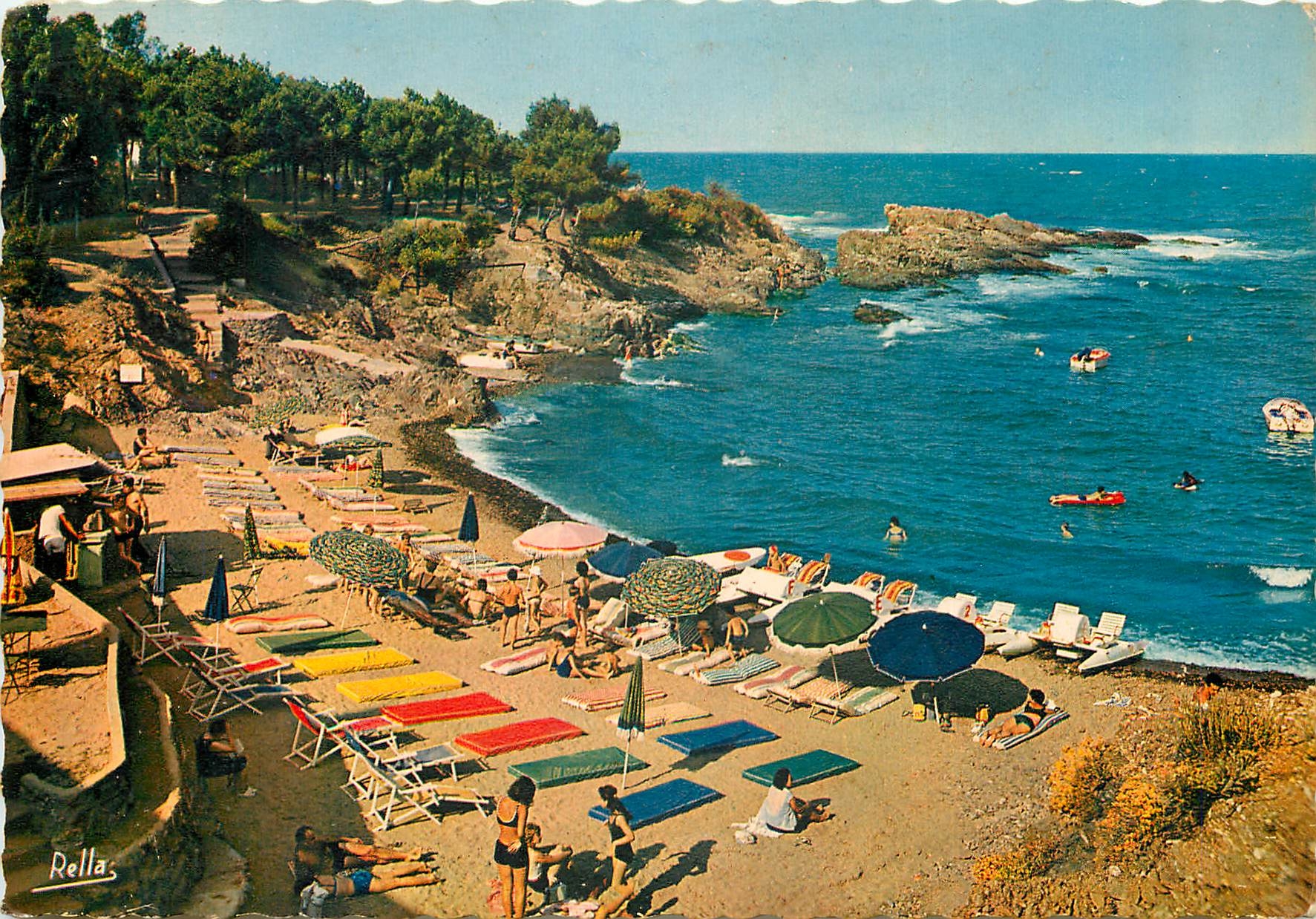 CPSM la Cote d'Azur Varoise les Calanques des Issambres (Var) La Plage