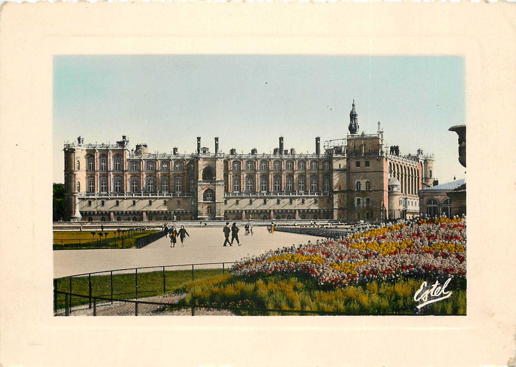 CPSM Le chateau de St Germain Vue d'ensemble facade sur les parterres