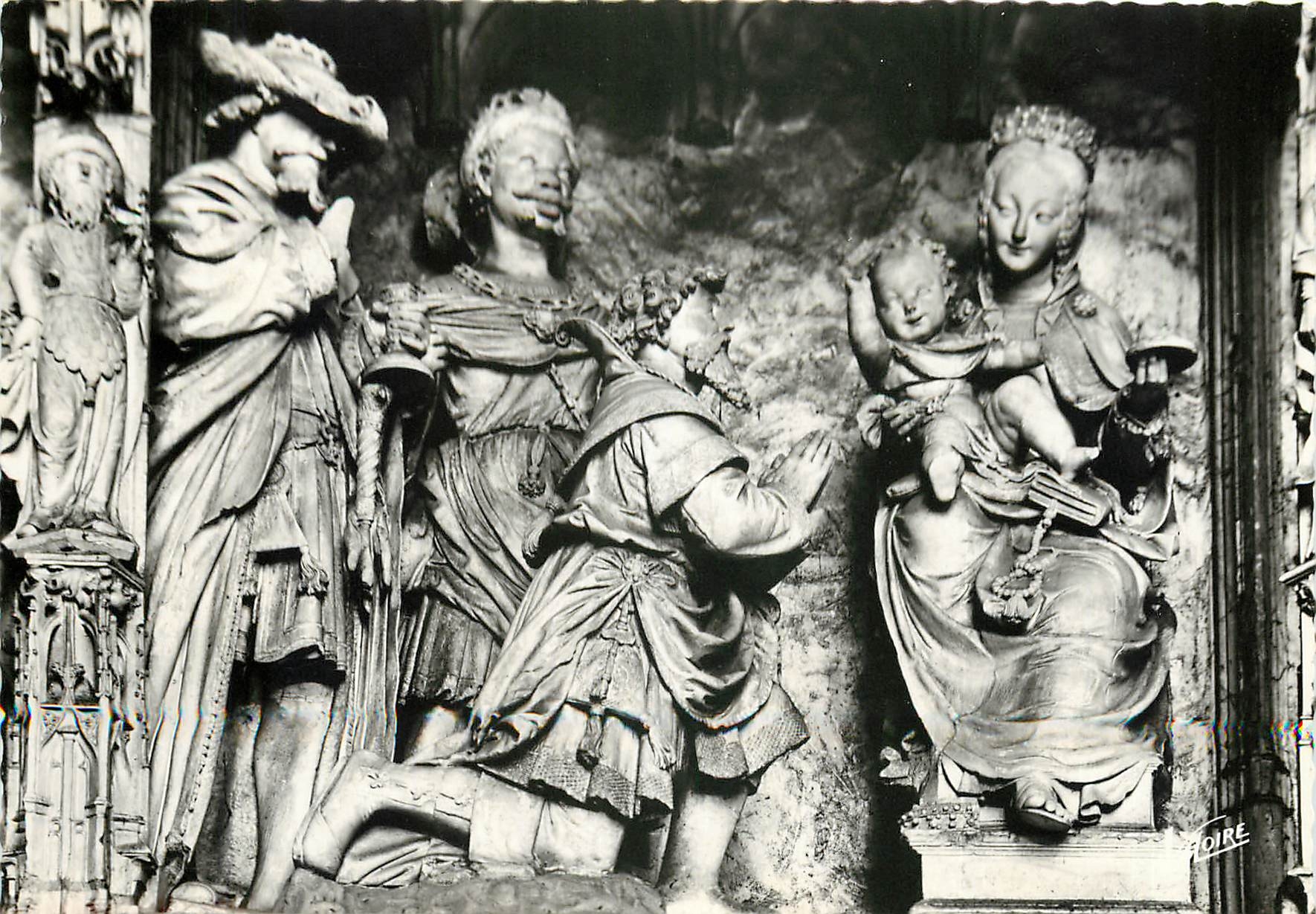 CPSM Les Merveilles de Chartres (Eure et Loir) La Cathedrale (XIIIe s) Detail du Tour de choeur l'ad