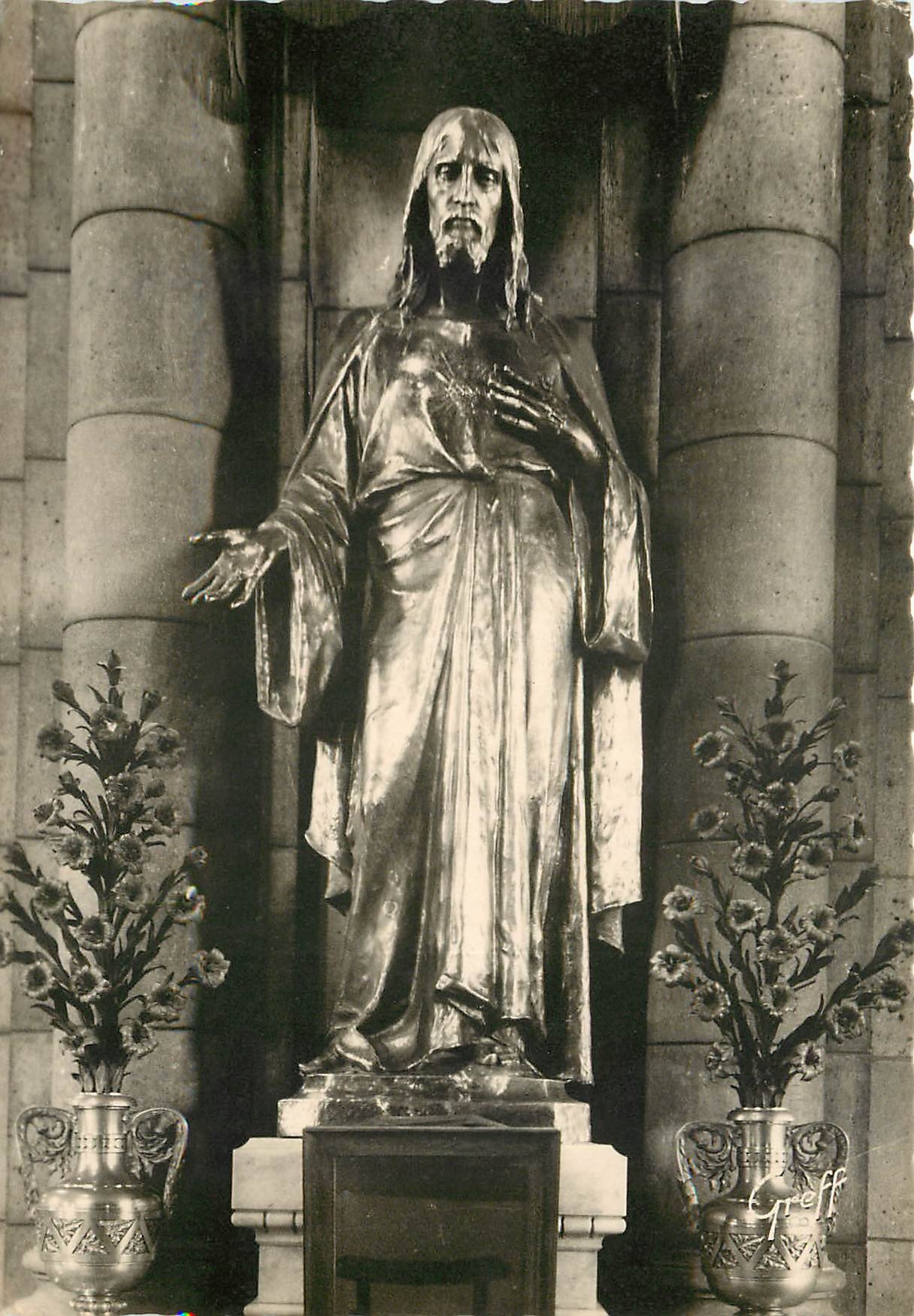 CPSM Basilique du Sacre Coeur de Montmartre Statue de N Seigneur Jesus Christ