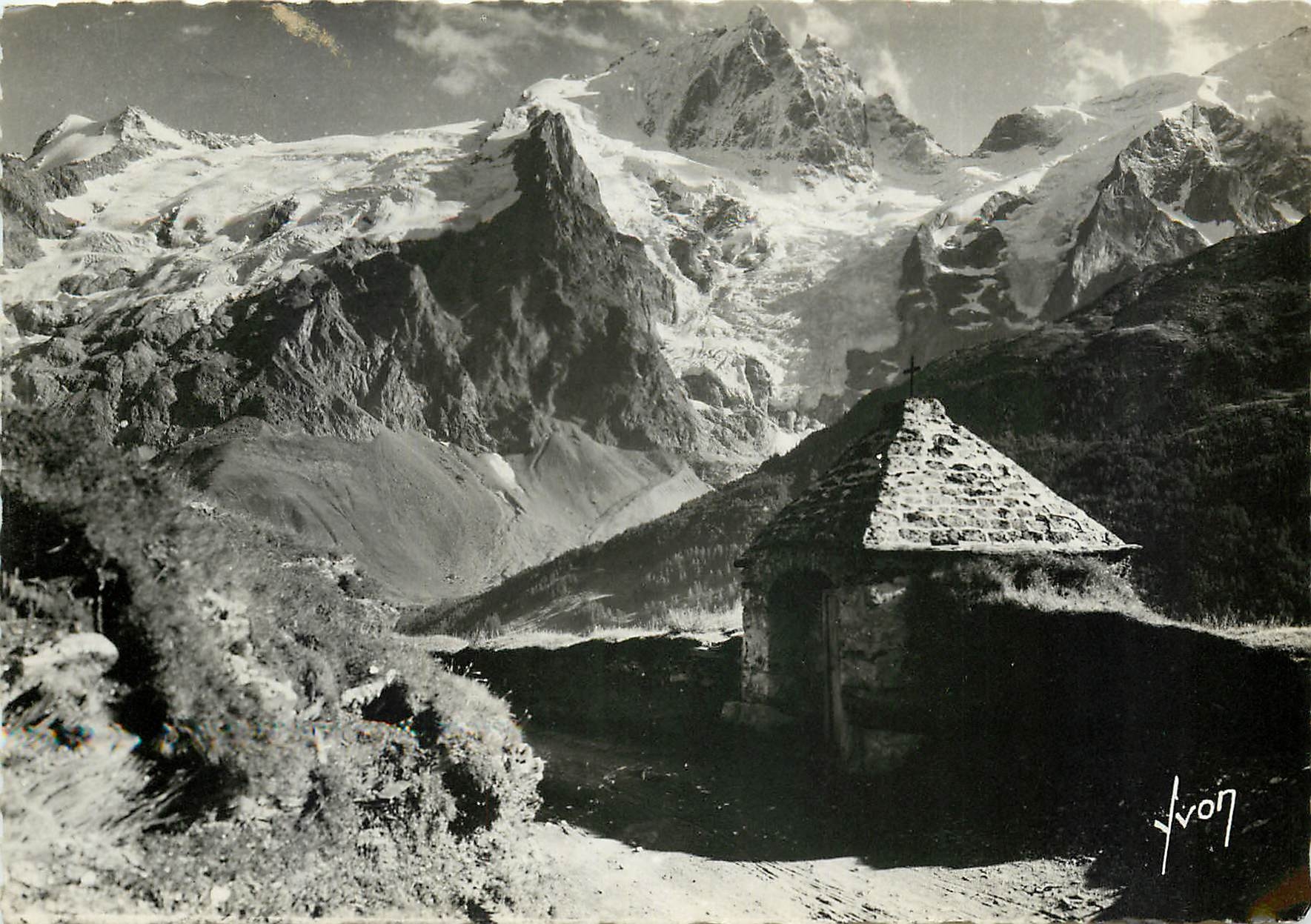 CPSM Le Chazelet (Htes Alpes) Massif de la Meije le grand pic (3983 m)