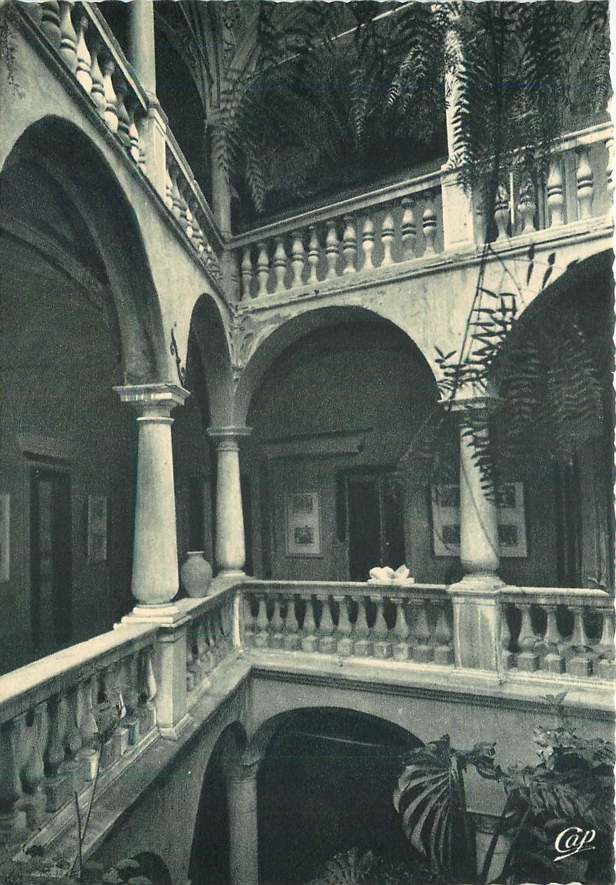 CPSM Cagnes sur Mer (A M) Interieur du chateau Grimaldi
