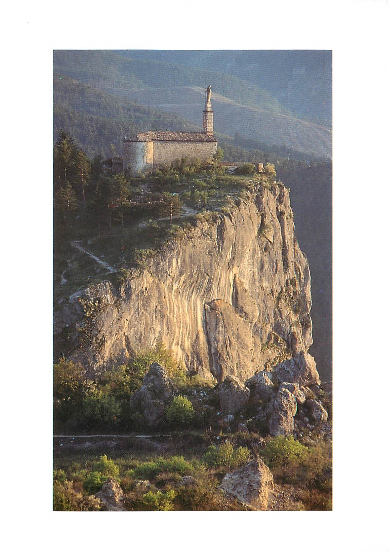 CPSM Castellane 4 la chapelle de N D du Roc