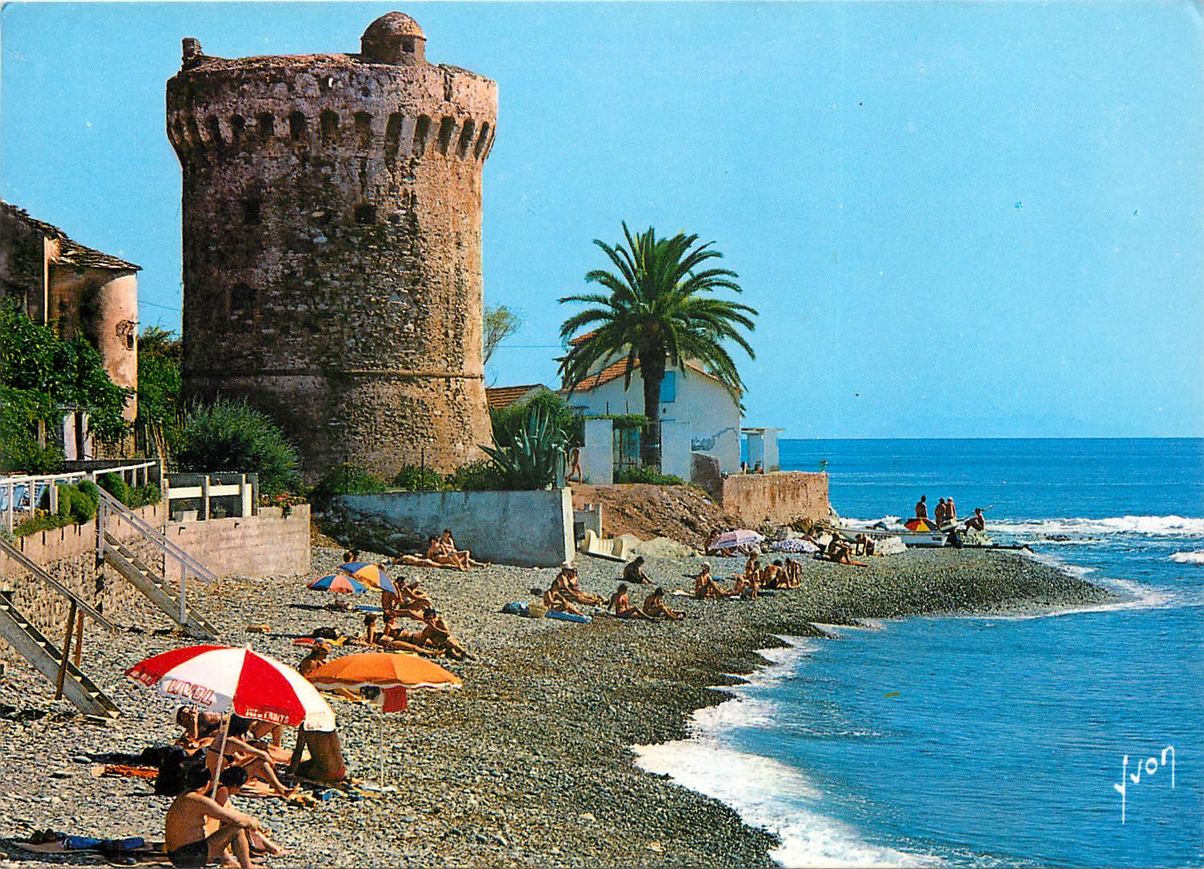 CPSM Miomo (Corse) Au pied de Cette tour