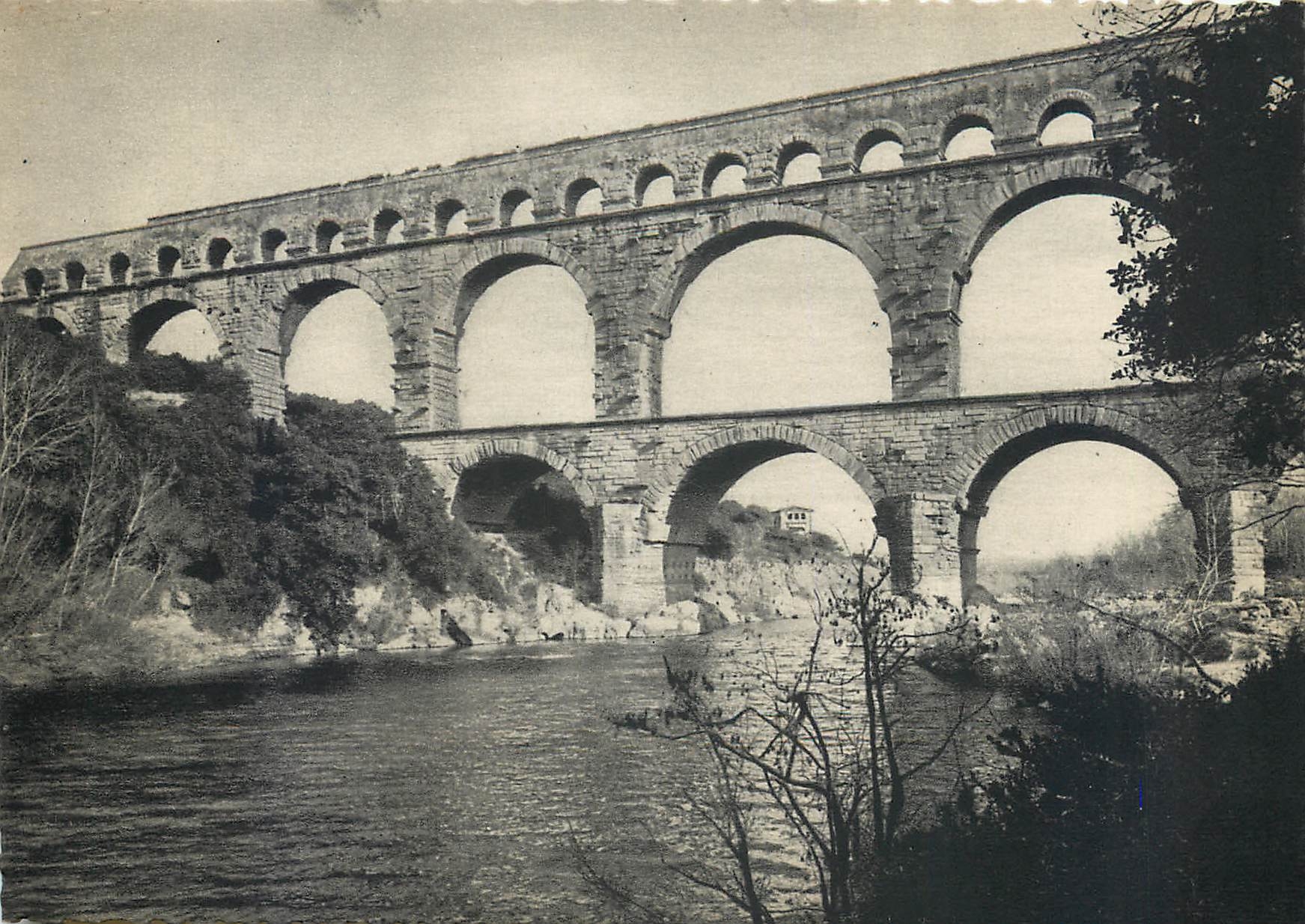 CPSM Pont du Gard Aqueduc romain