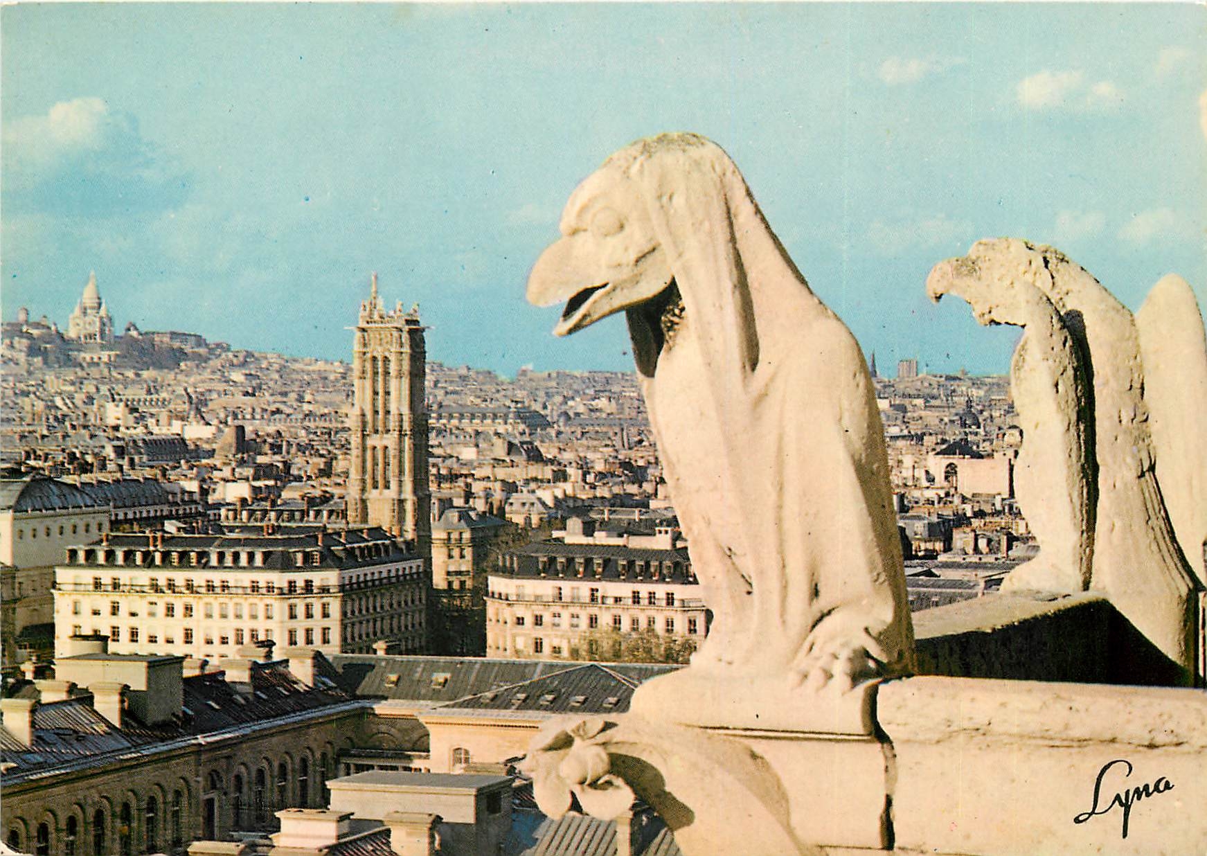 CPSM Paris les chimeres de N D la Tour St Jacques et le Sacre Coeur
