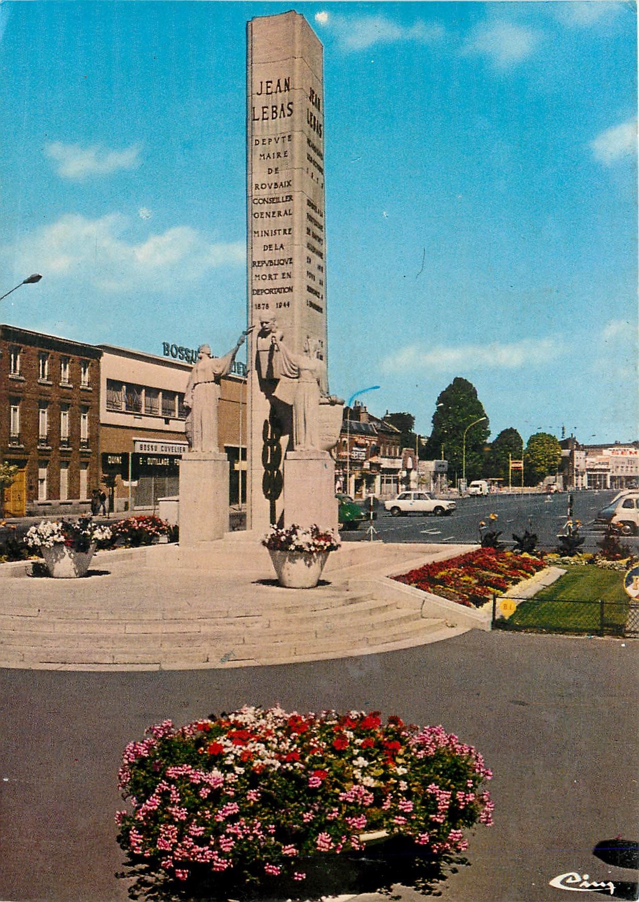 CPSM Roubaix (Nord) Monument Jean Lebas