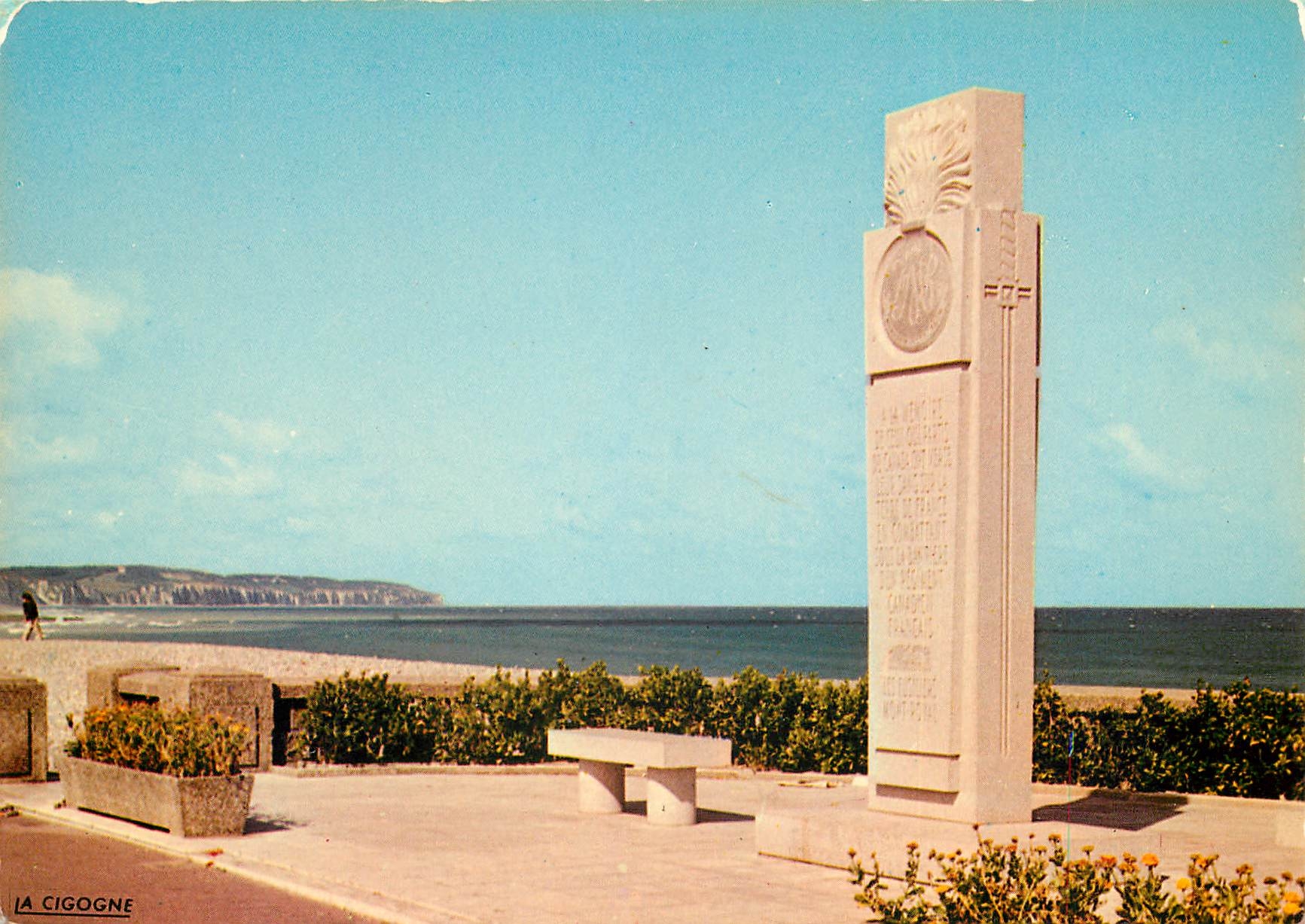 CPSM Dieppe Monument les Fusilliers Mont Royal