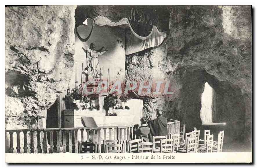 CPA N D des Anges Interieur de la Grotte