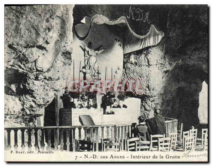 CPA N D des Anges Interieur de la Grotte