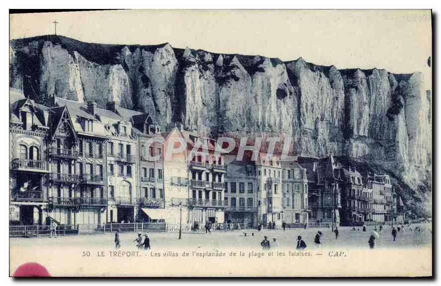 CPA Le Treport les Villas de l'esplanade de la plage et les Falaises 