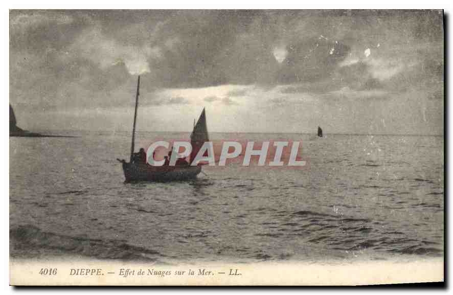 CPA Dieppe Effet de Nuages sur la Mer 