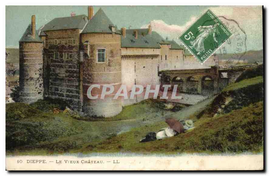 CPA Dieppe le vieux chateau 