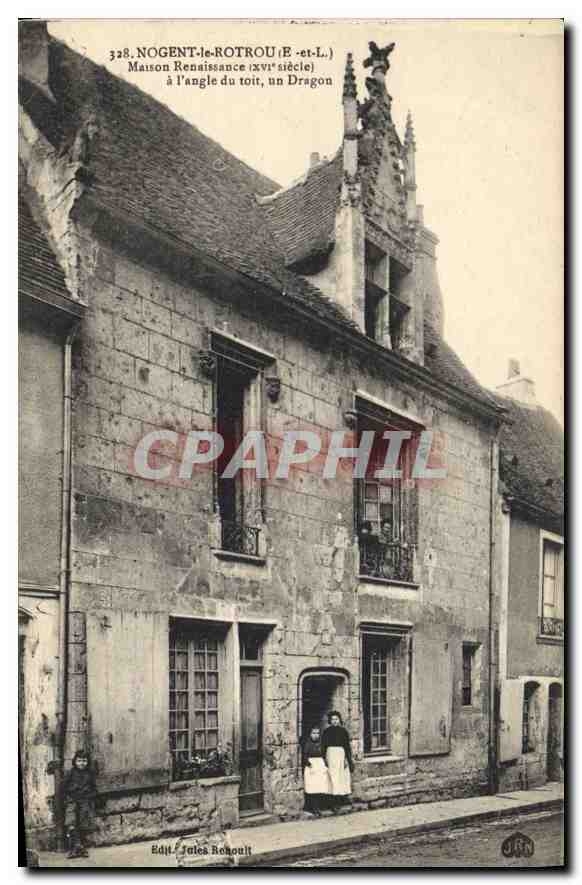 CPA Nogent le Rotrou E et L maison Renaissance XVI siecle a l'angle du toit un Dragon 