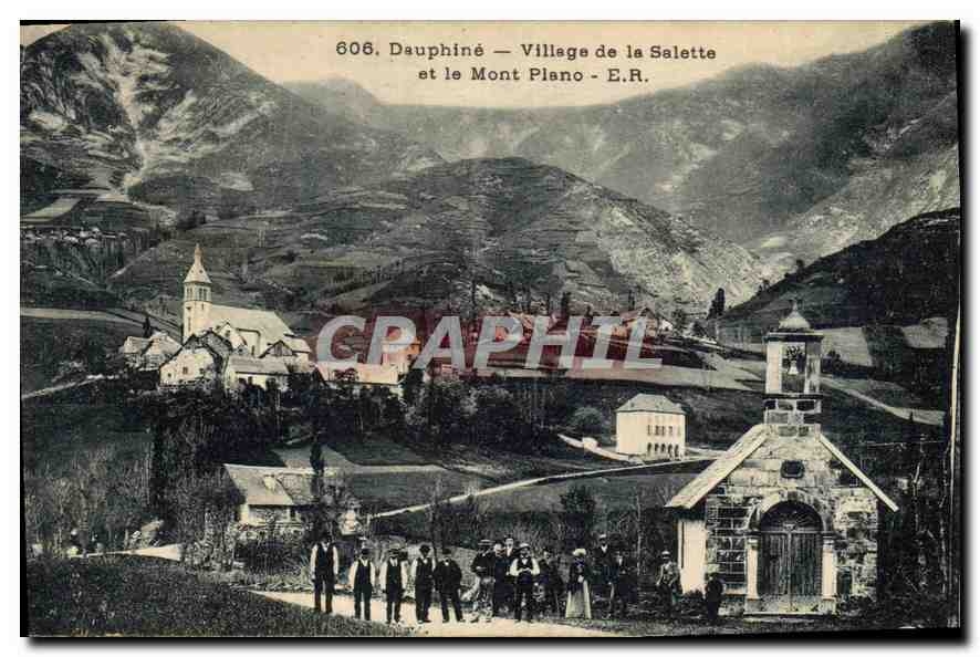 CPA Dauphine village de la Salette et le Mont Plano