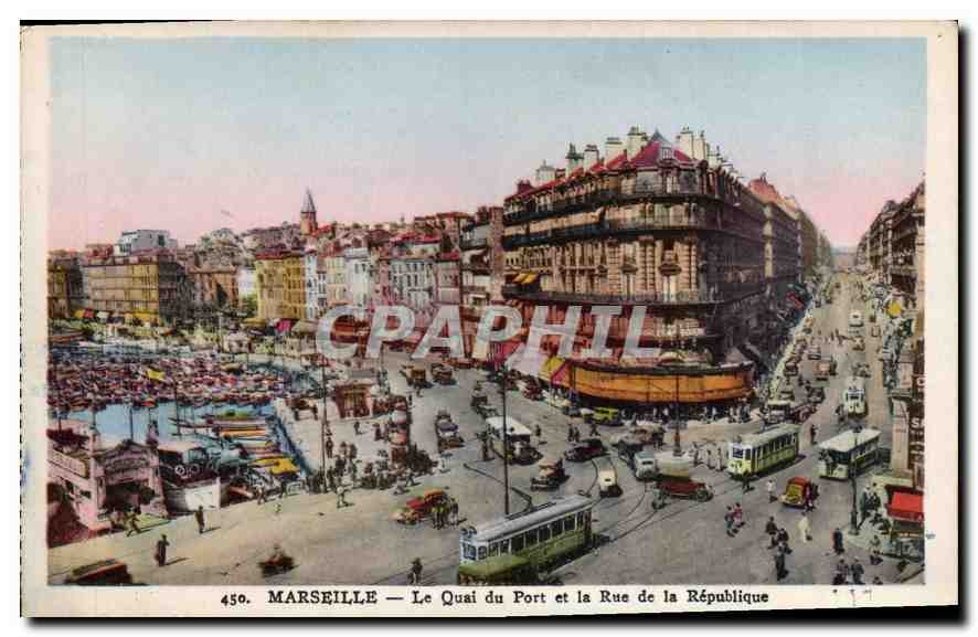 CPA Marseille Le Quai du Port et Rue de la Republique