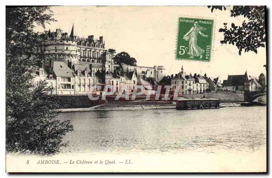 CPA Amboise Le Chateau et le Quai 