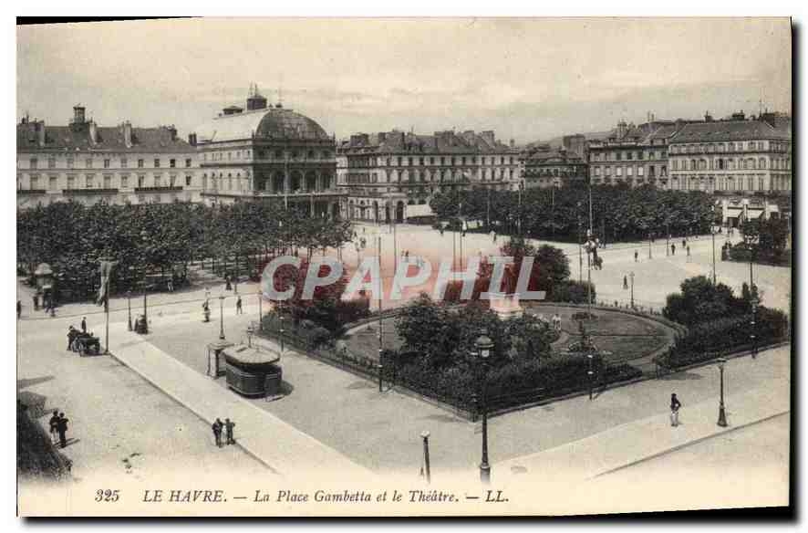 CPA Le Havre la place Gambetta et le Theatre