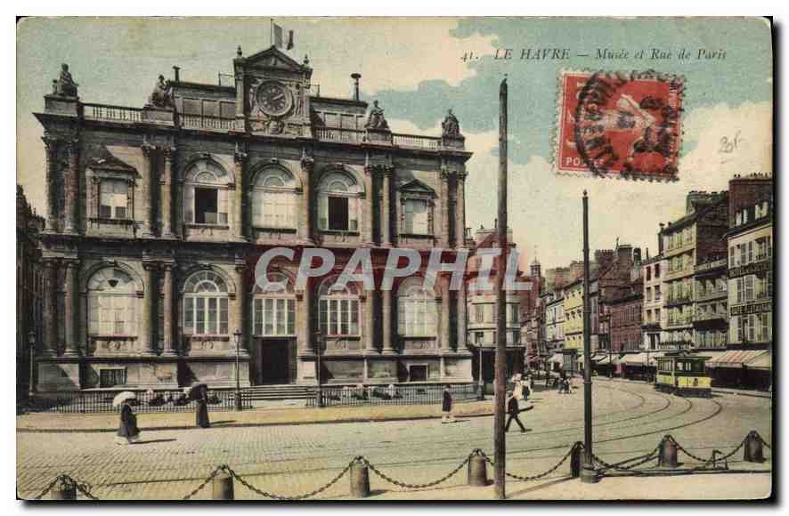 CPA Le Havre Musee et Rue de Paris 