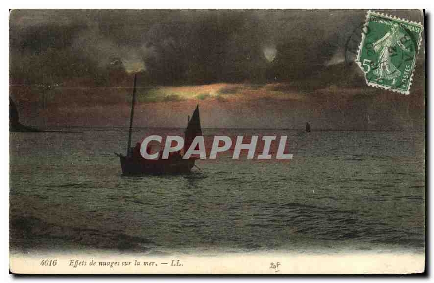 CPA Effets de nuages sur la Mer 
