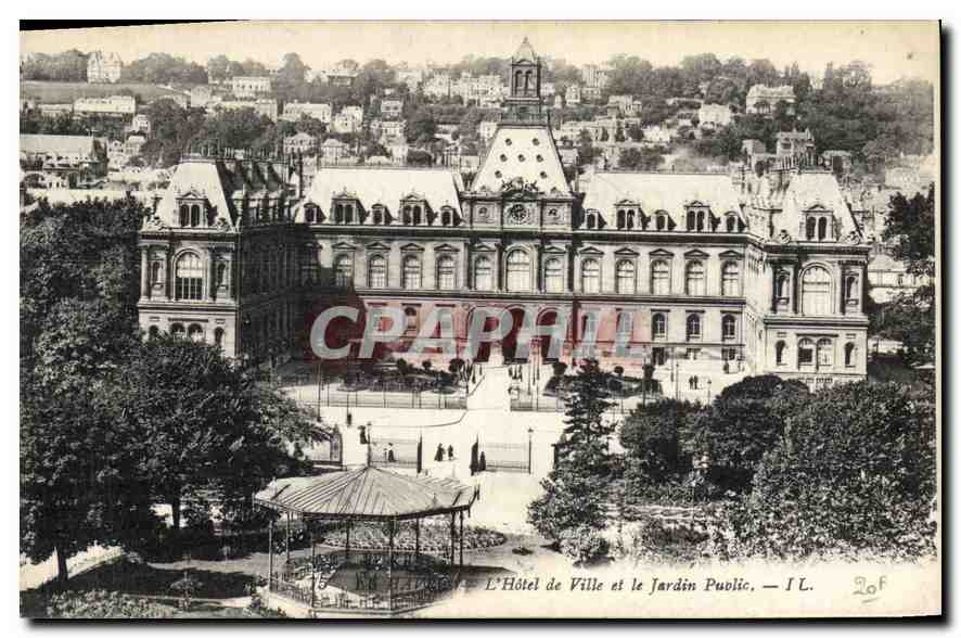 CPA Le Havre l'hotel de ville et le jardin Public 