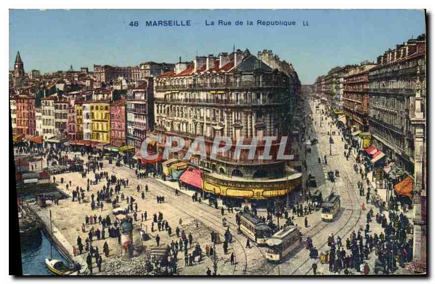 CPA Marseille La Rue de la Republique 