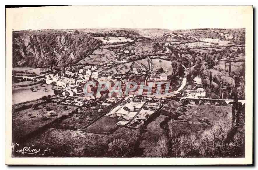 CPA St Leonard des Bois Sarthe Vue Generale Les deux Ponts 